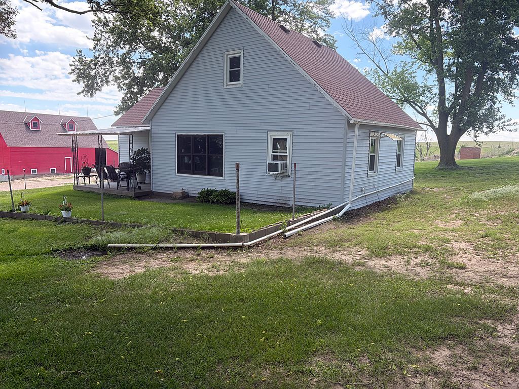 33225 340th Rd - Property Image