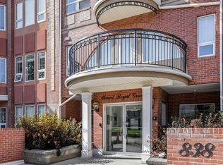 838 S 19th Ave SW #207, Calgary, AB T2T 6H2