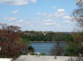 91 Oak Ln, Galena, MO 65656