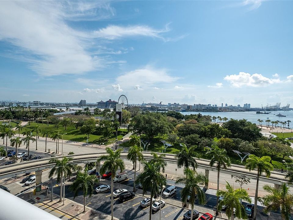 1st image of 50 Biscayne Blvd APT 908
