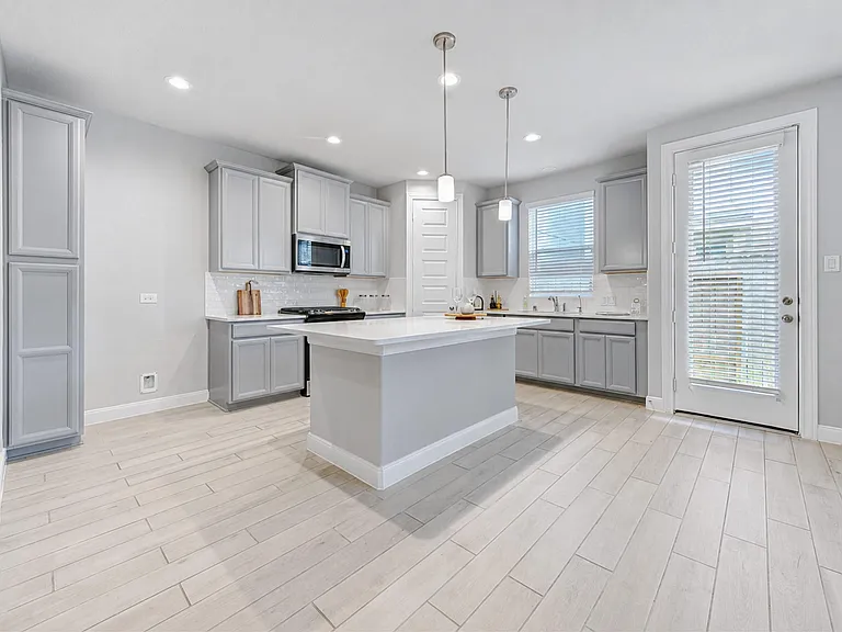 9822 Heritage Run Ln — Photo 10