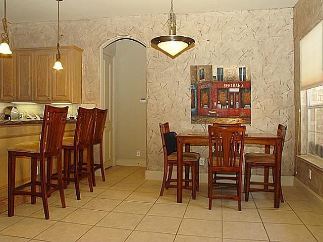 1st image of 1011 Pedernales Trl