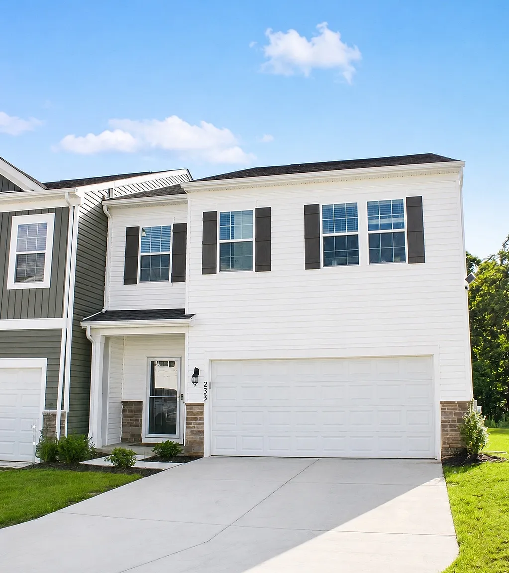 4 bed, 2.5 bath, 2313 sqft, $3,300 — Photo 1