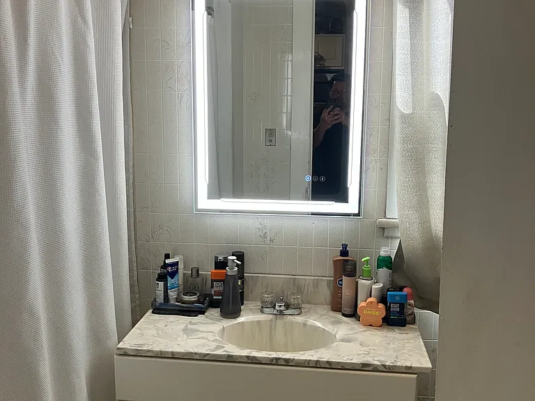 28 Pomona Pl #1 — Photo 8