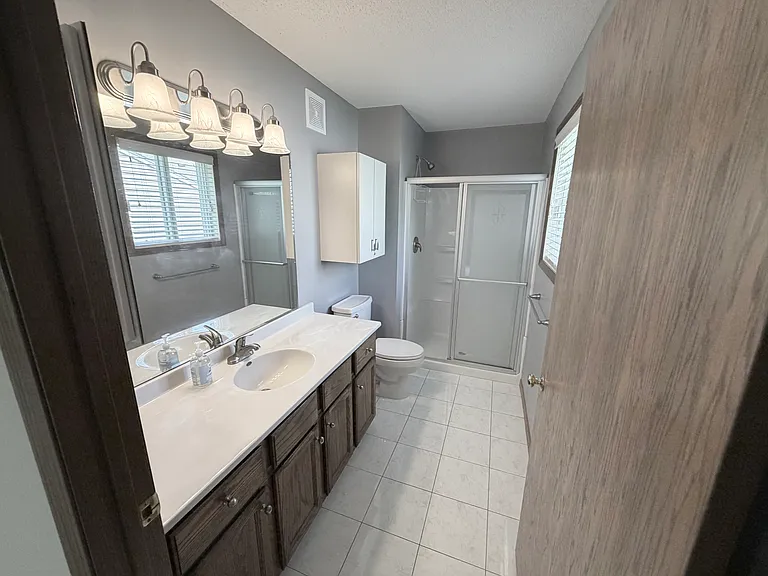10843 Lexington Dr — Photo 8