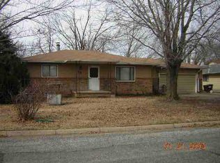 715 Wolf St, Cheney, KS 67025