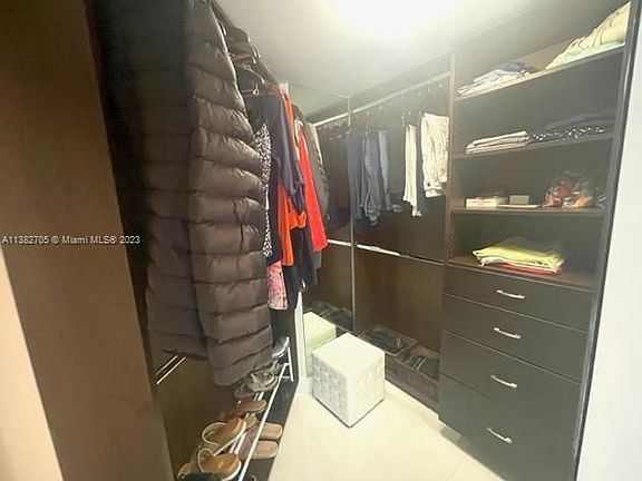 5th image of 3530 Mystic Pointe Dr APT 3007