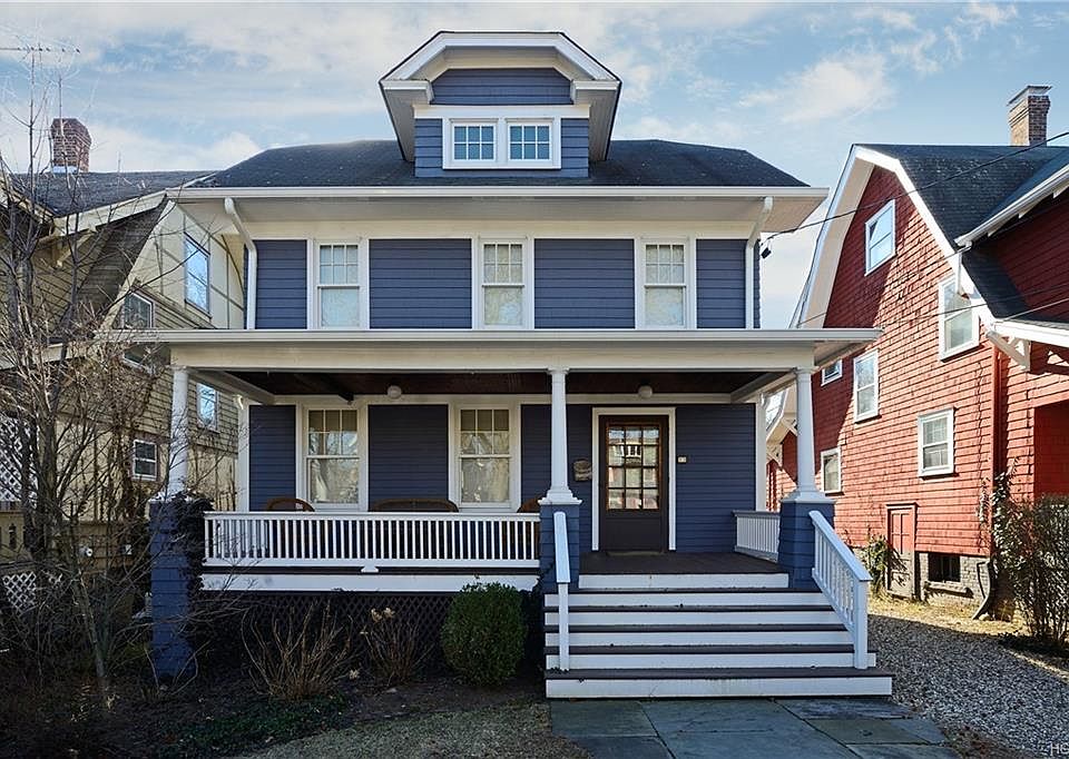 1st image of 13 Mansfield Ave