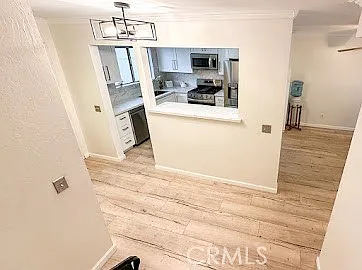 707 E Tujunga Ave #B — Photo 11