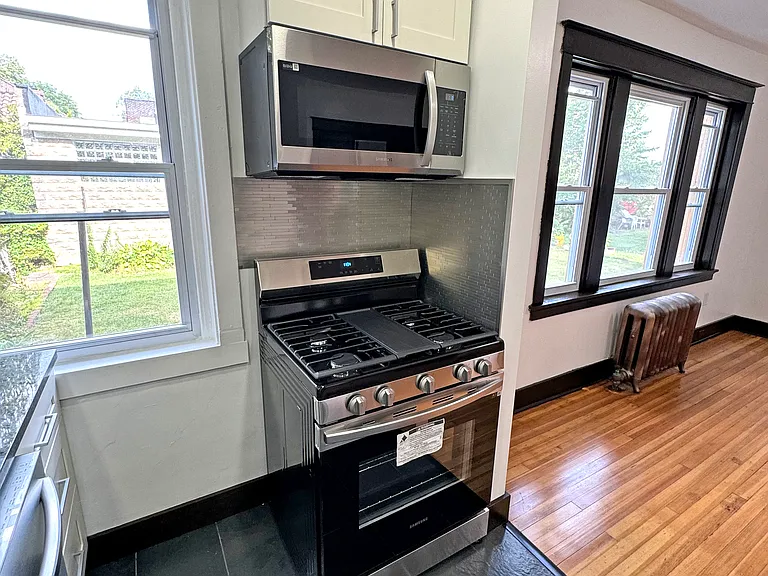 259 Gross St — Photo 22