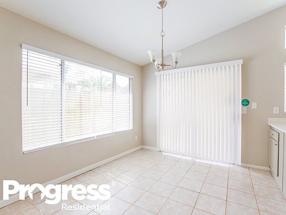 4th image of 1239 E Helena Dr