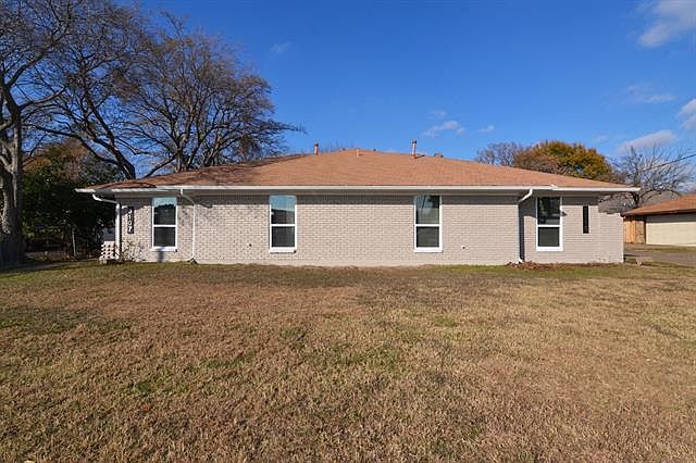 1st image of 3107 Medina St