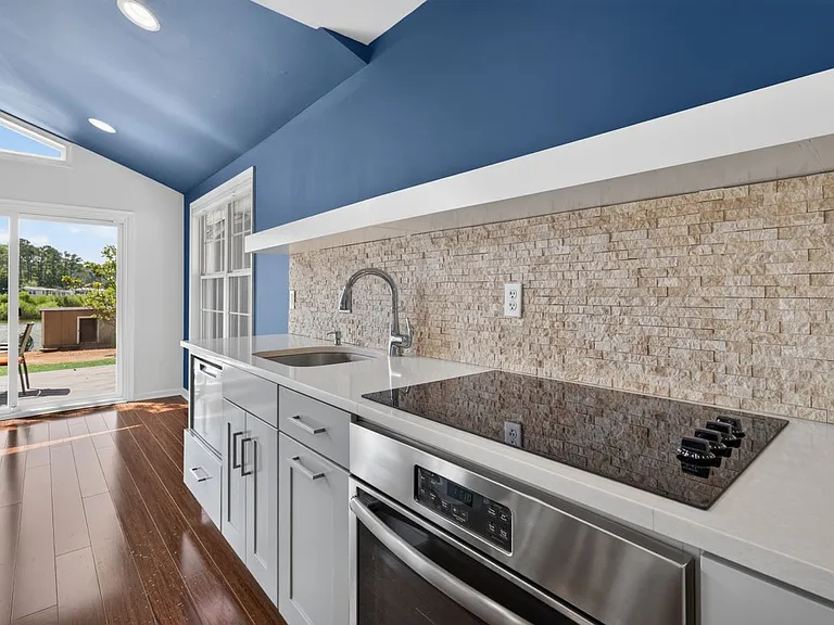 1035 Chester River Dr — Photo 15