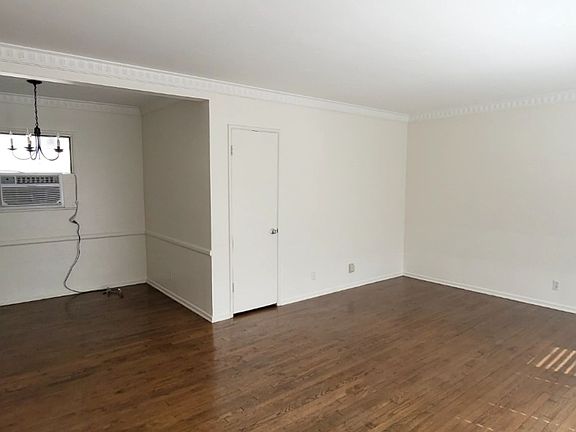 5th image of 4215 Los Feliz Blvd APT 6