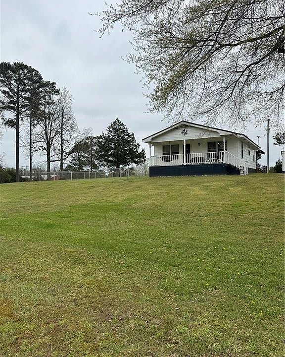 1st image of 489 Defoor Rd NE