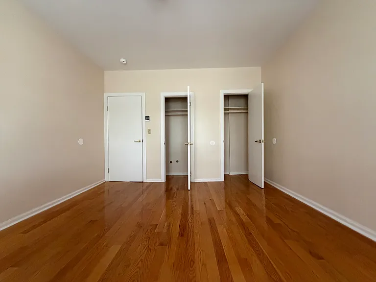 16403 89th Ave #2E — Photo 5