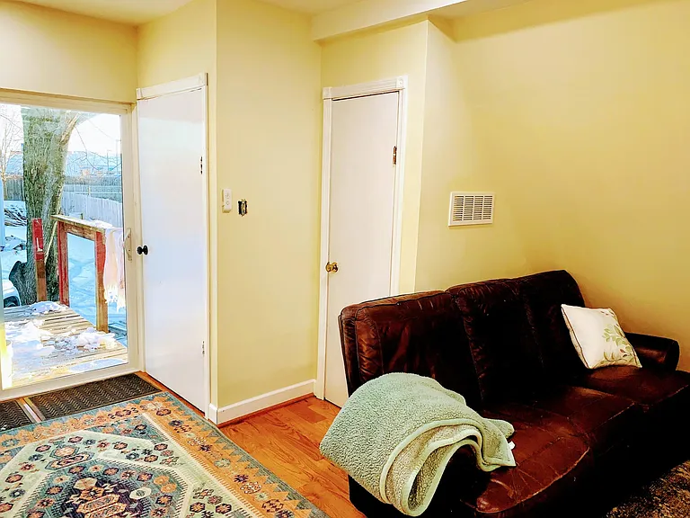 20B Reichold Dr #B — Photo 5