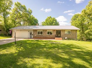 922 Highland Ave, Fergus Falls, MN 56537