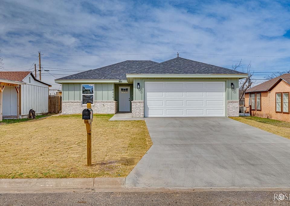 1st image of 2616 Juanita Ave
