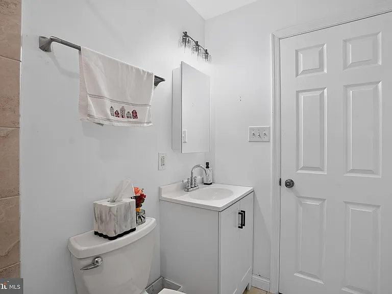 137 Walker Ln — Photo 28