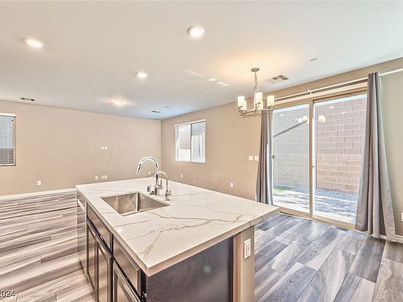 3rd image of 3215 Gardenia Falls Ct