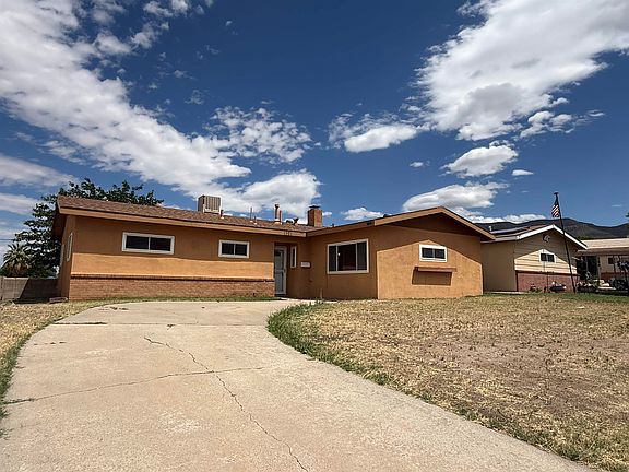 3rd image of 1321 McKinley Ave