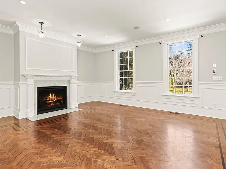 386 Westover - Formal Living Room