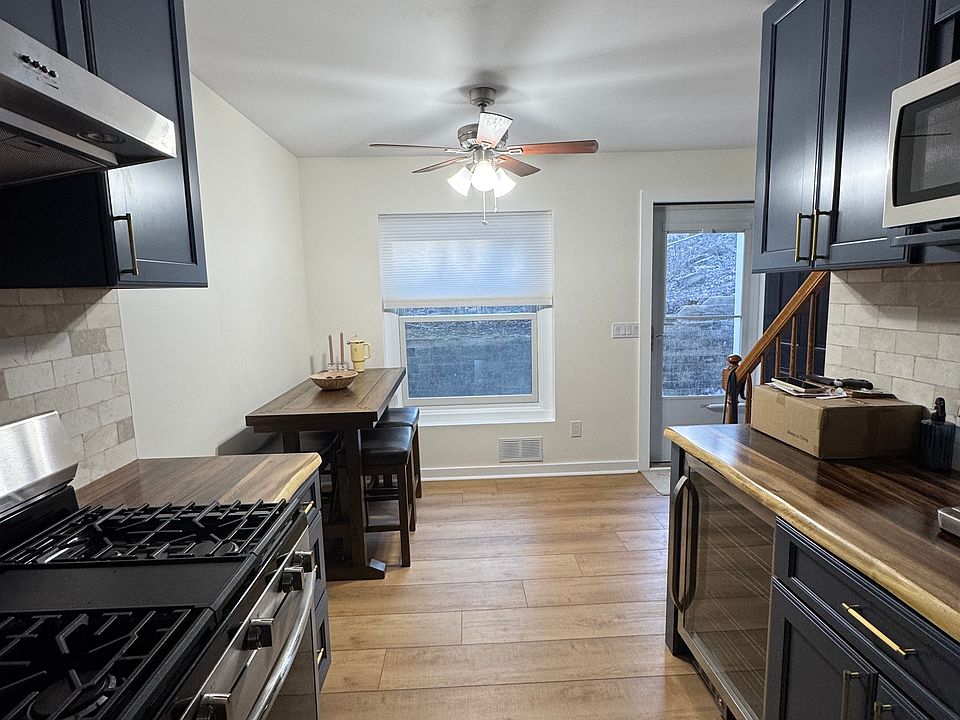 1st image of 13 Colonial Ct