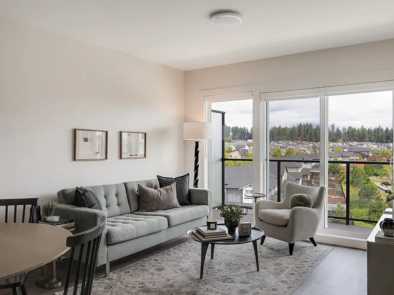 341 Latoria Blvd — Photo 6
