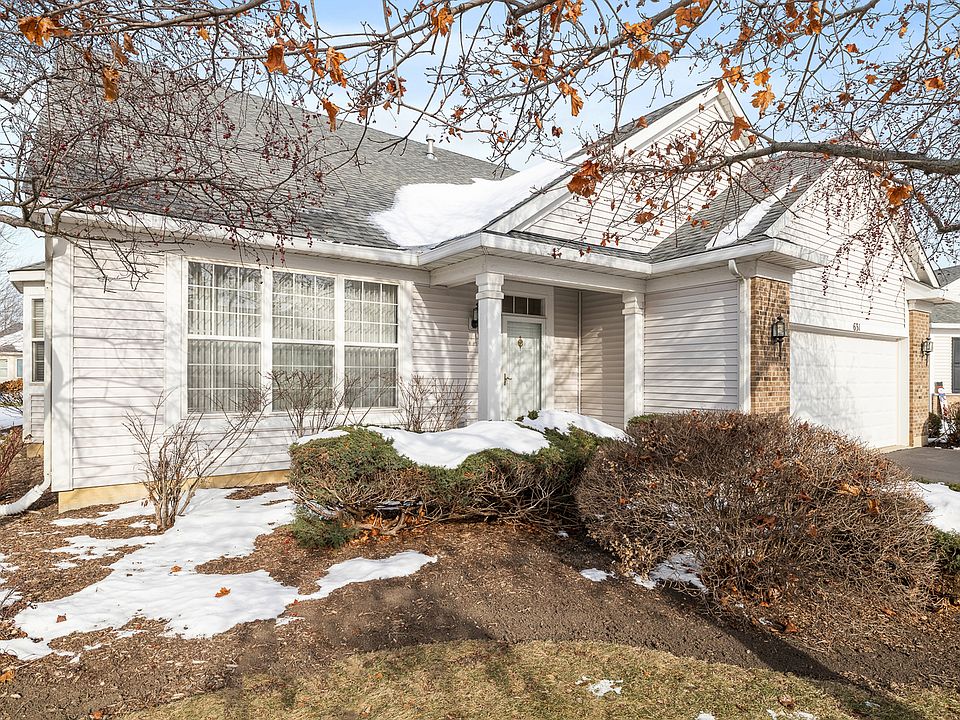 1st image of 631 Saugatuk Cir