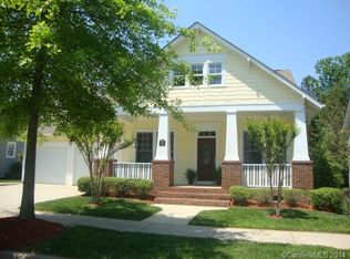 888 Stratford Run Dr, Fort Mill, SC 29708