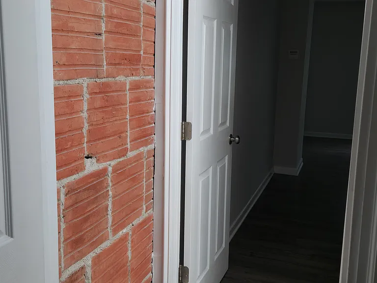 32 Johnson Ave — Photo 6