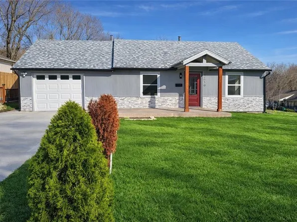 2659 S 28th St, Kansas City, KS 66106