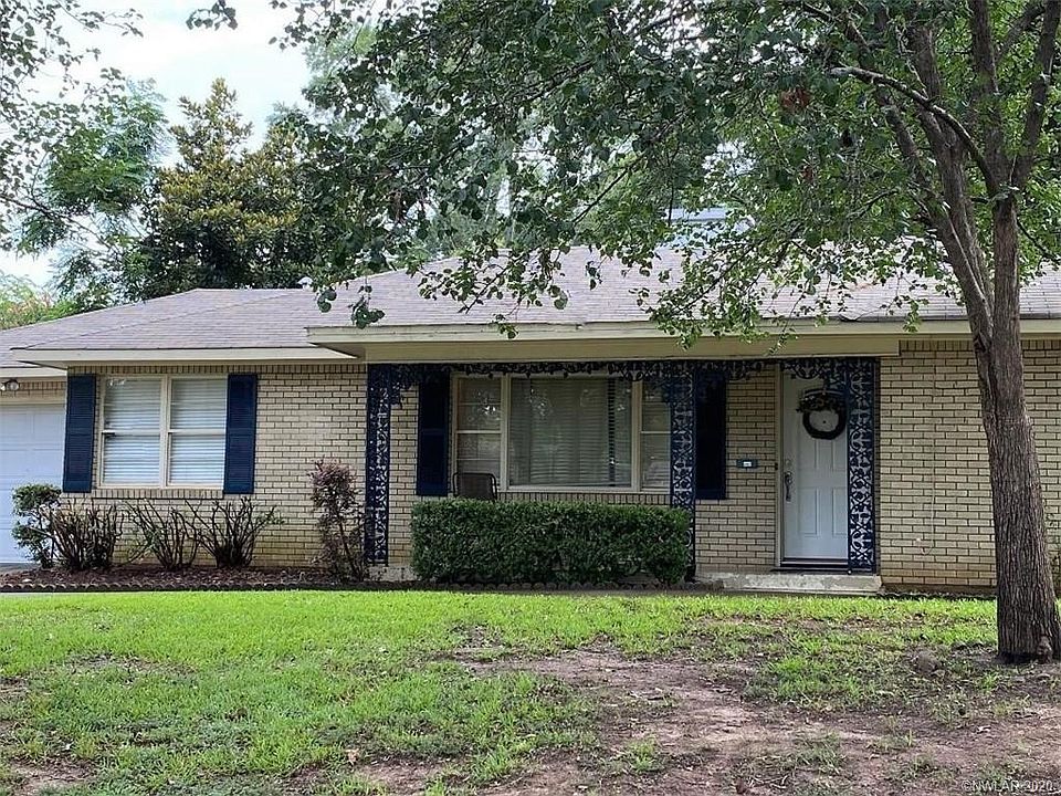 1st image of 336 Elmwood Cir