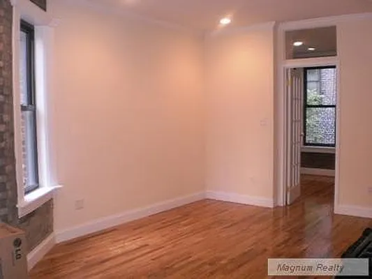 Rented by Magnum Realty Holdings, LLC | media 7