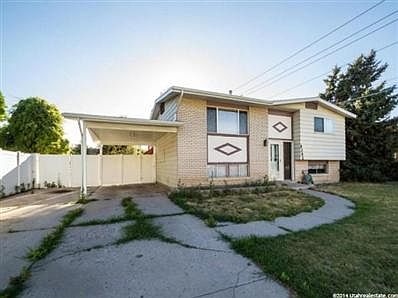 3rd image of 4392 S Jarrah St