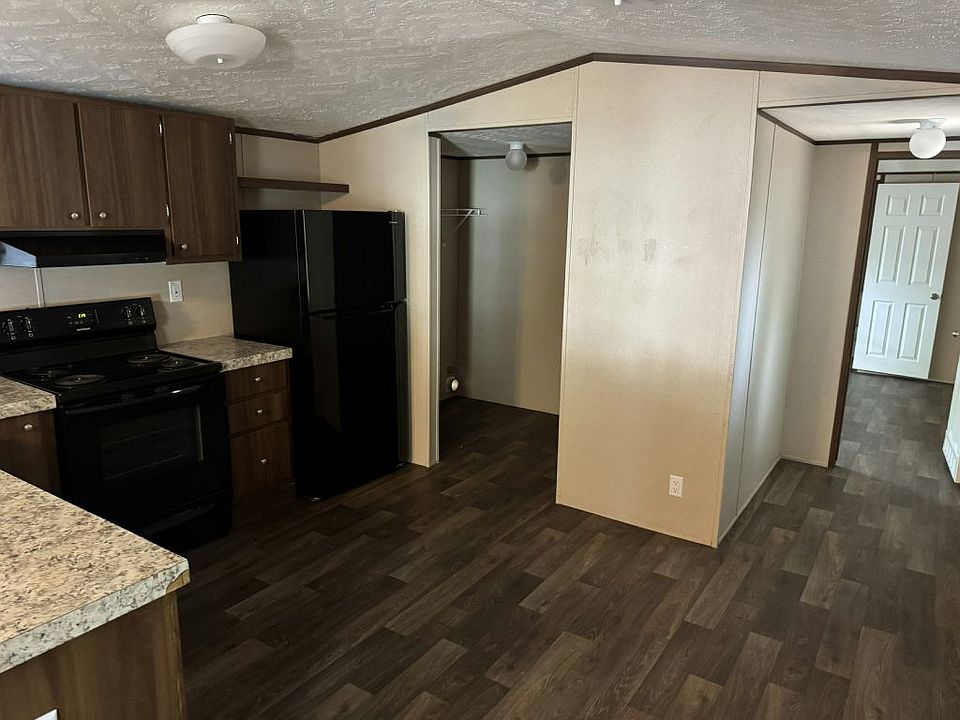 2nd image of 7400 Glen Leaf Dr #45