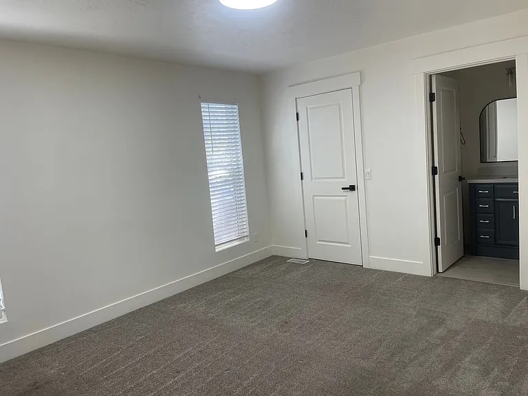 2503 W 6830 S — Photo 14