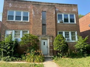 2532 W Touhy Ave #2W, Chicago, IL 60645