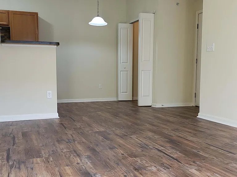Residences at Northgate Crossing — Photo 44