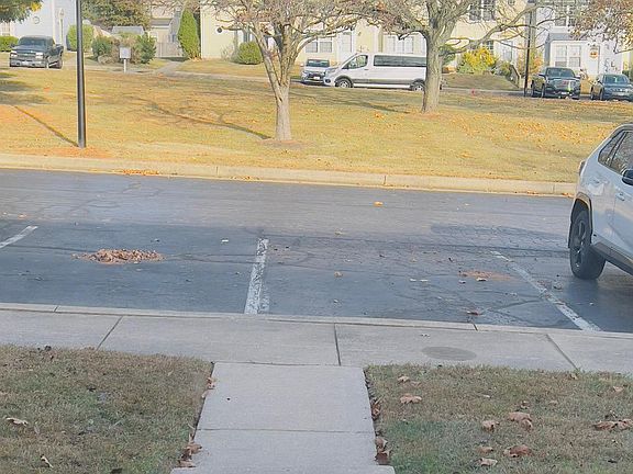 2nd image of 1202 Brice Sq