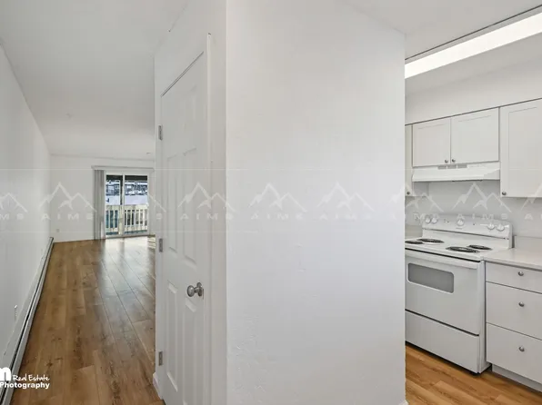 3700 W 84th Ave #3, Anchorage, AK 99502
