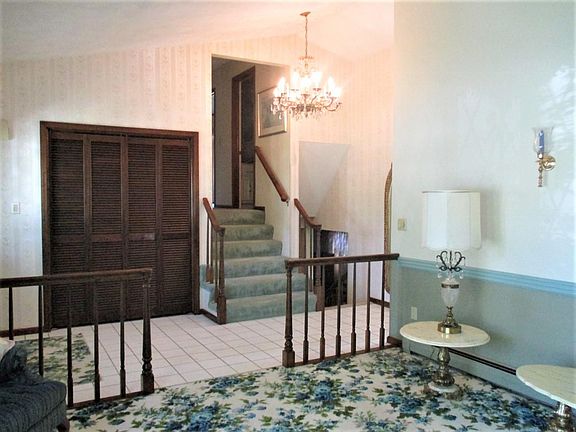 5th image of 3040 Arbor Oaks Dr