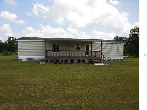 4th image of 39410 Holly Ln