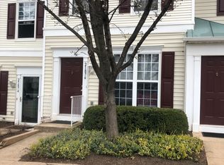 21876 Railway Ter, Sterling, VA 20166