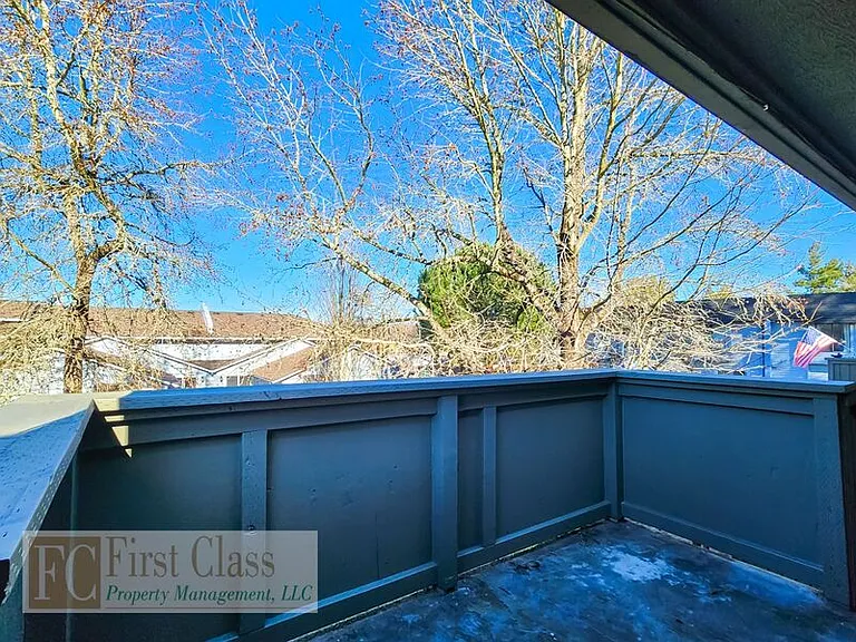 4788 SW Murray Blvd — Photo 16