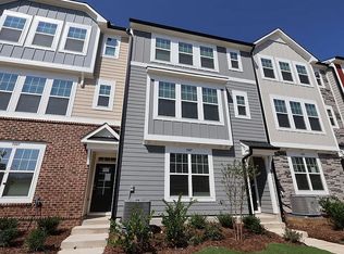 5007 Jowetts Walk Dr, Cary, NC 27519