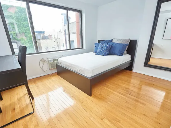 212 East 10th Street image 8 of 15