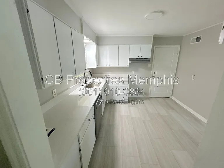 4349 Cedar Hills Rd — Photo 2