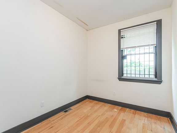 2nd image of 1819 N Bouvier St #1